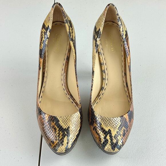 Coach Snakeskin Leather Platform Closed Toe Heels 9.5 Feminine Trendy MSRP $300 - Picture 5 of 8